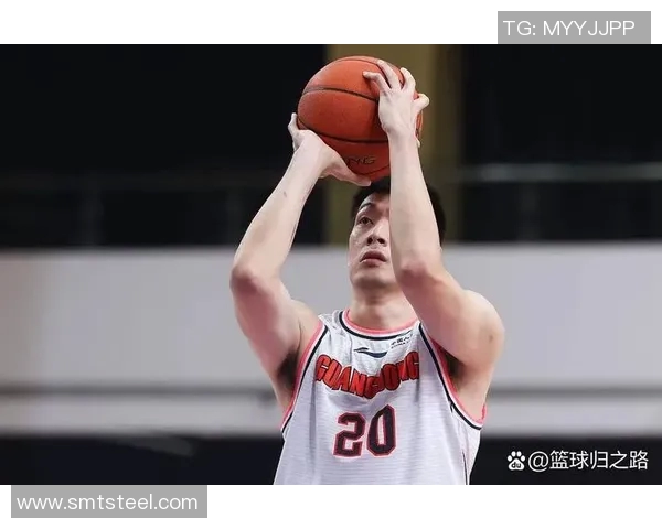 任骏飞引领球队奋勇拼搏展现篮球精神的传奇之路